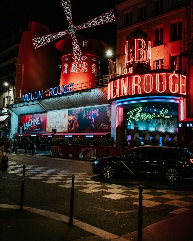 Moulin Rouge Show