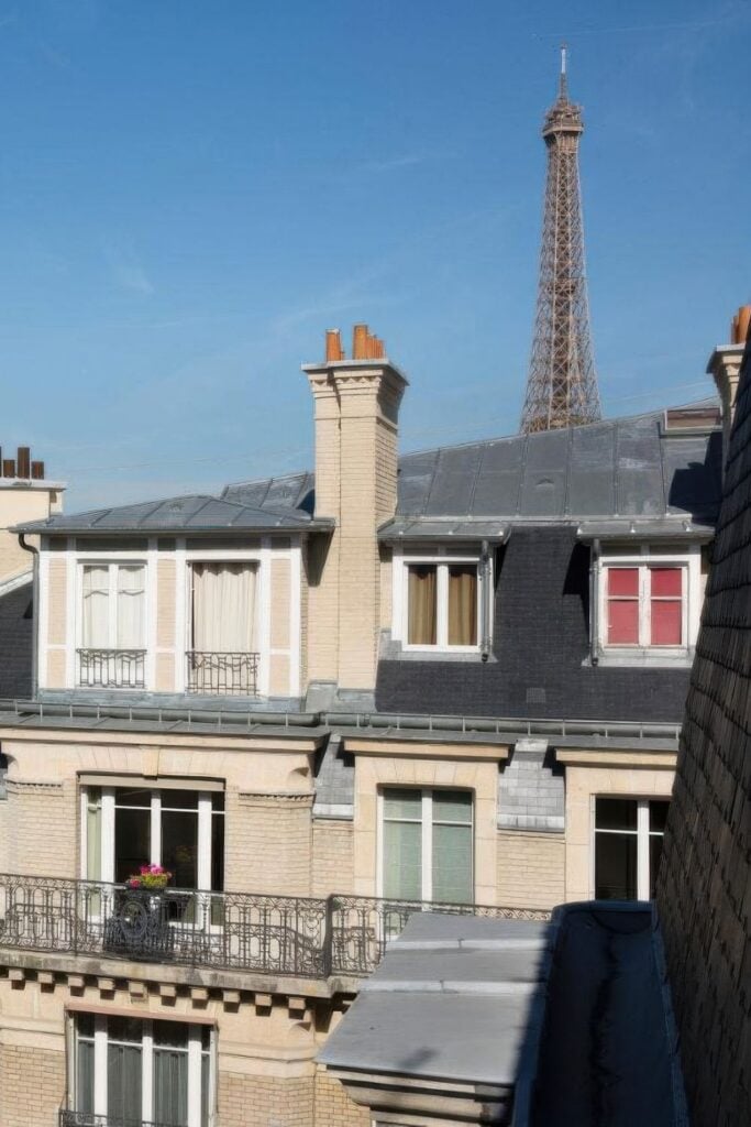 Hotel Ares Eiffel Tower View