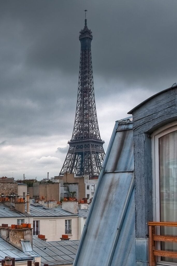 Hotel de l’Alma in Paris with Eiffel Tower View