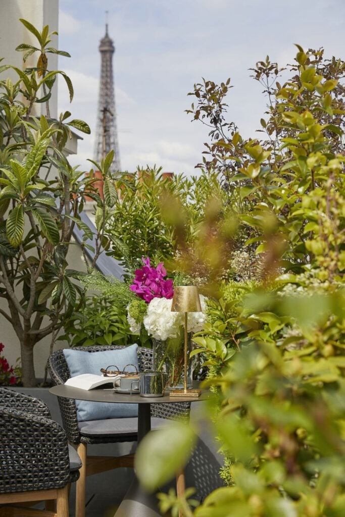 Le Cinq Codet Paris Eiffel Tower View