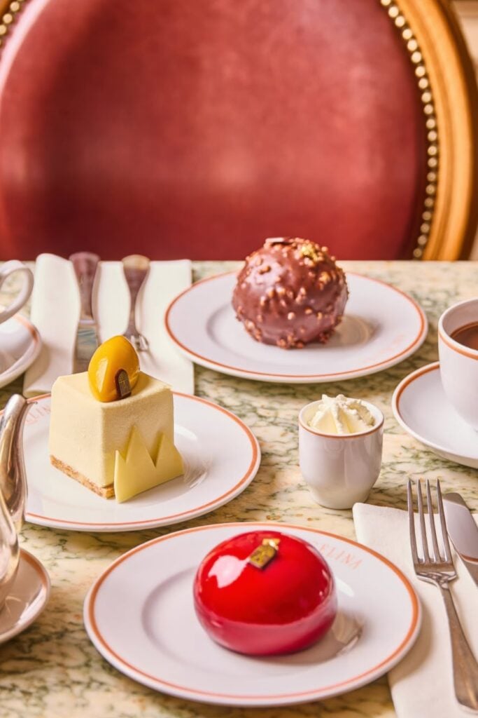 Angelina pâtisserie in Paris