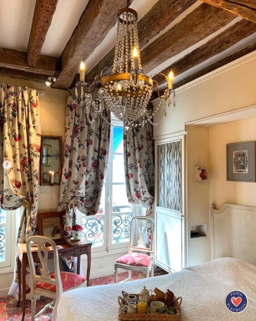Hôtel Caron de Beaumarchais Paris