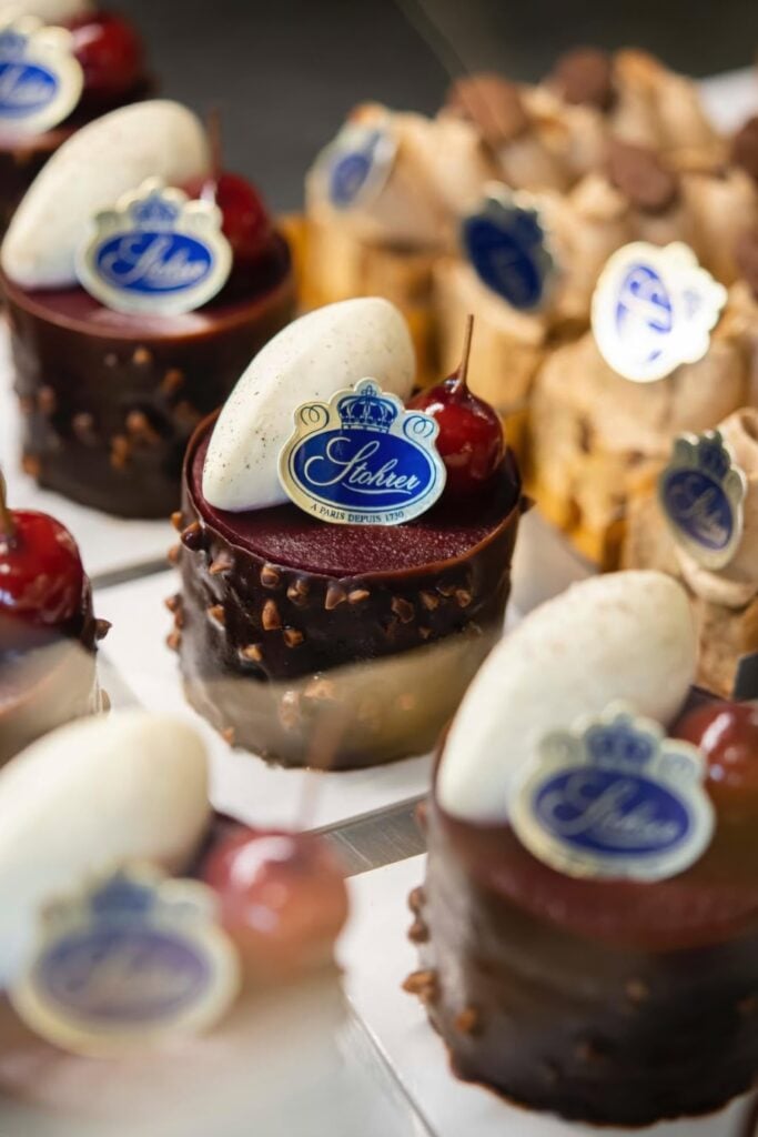 Stohrer pâtisserie in Paris