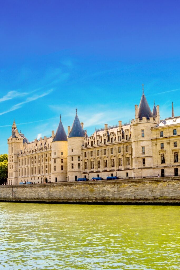Conciergerie Paris