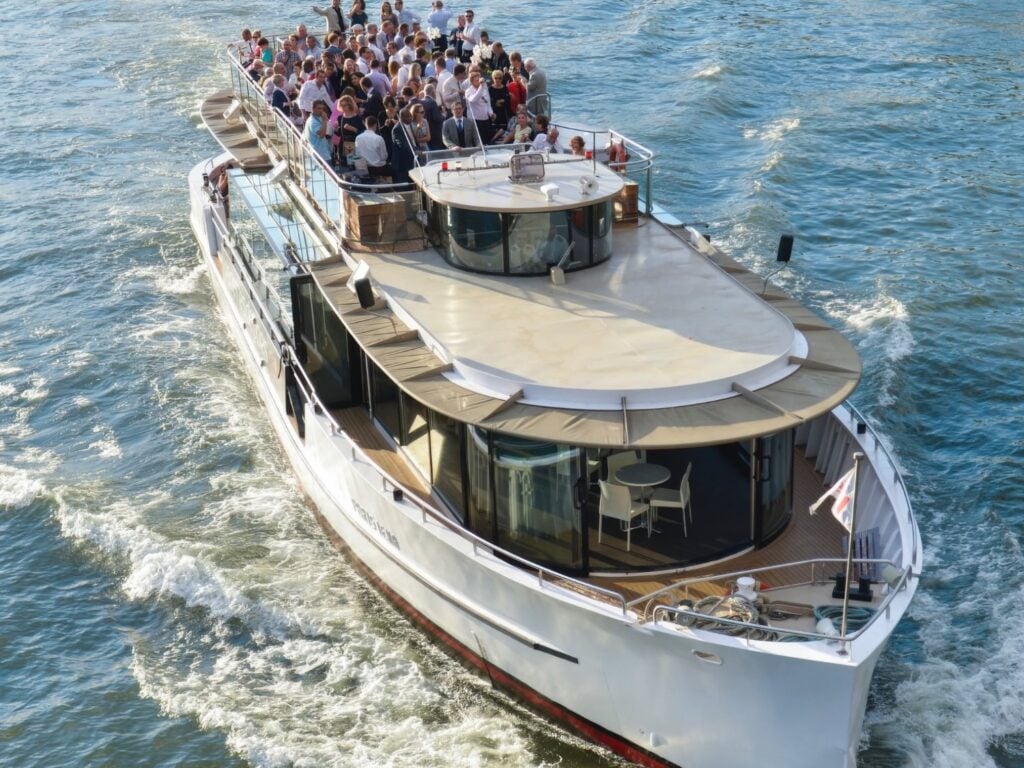 Vedettes de Paris Seine River Cruise