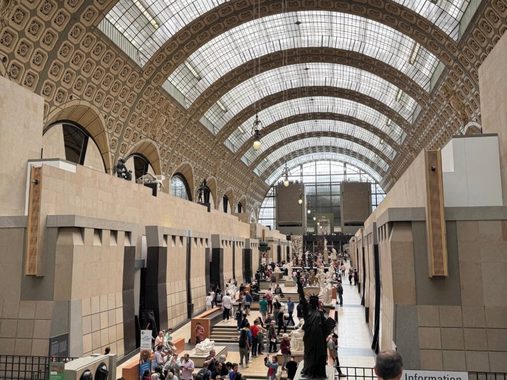 Surviving Paris in a Heat Wave