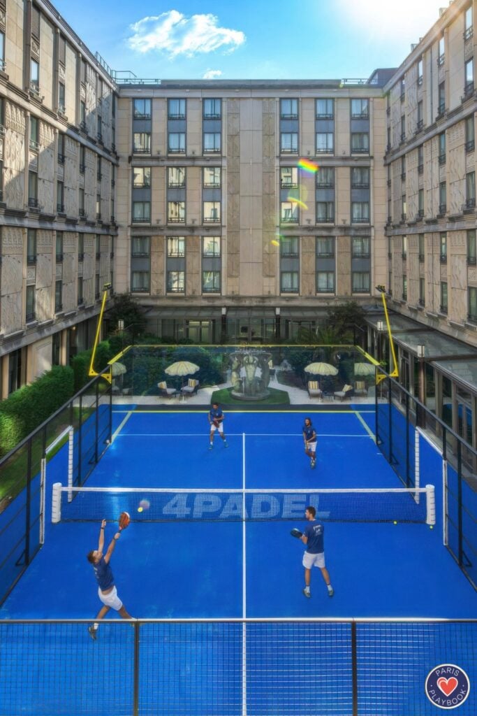 Hotel du Collectionneur Arc de Triomphe Padel Court 