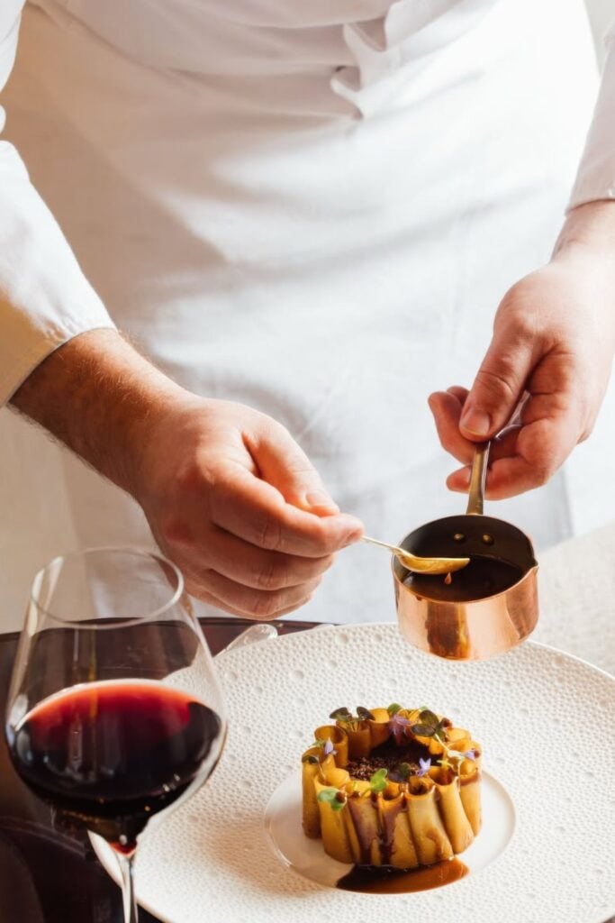 Peninsula Paris - L'Oiseau Blanc